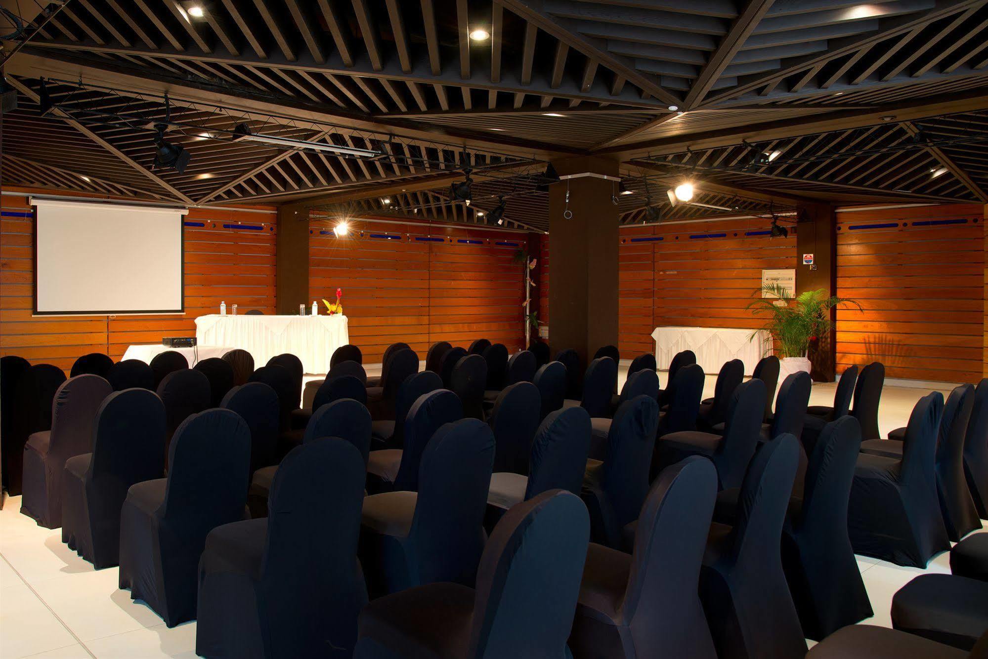 La Creole & Hotel 4*
